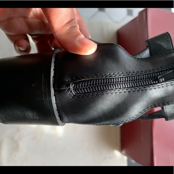 Esprit Block Heel Gladiator Sandals - Picture 7 of 8